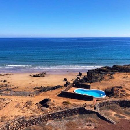 Playa Marina Ocean View Eco Bungalow Arrieta  Exterior foto